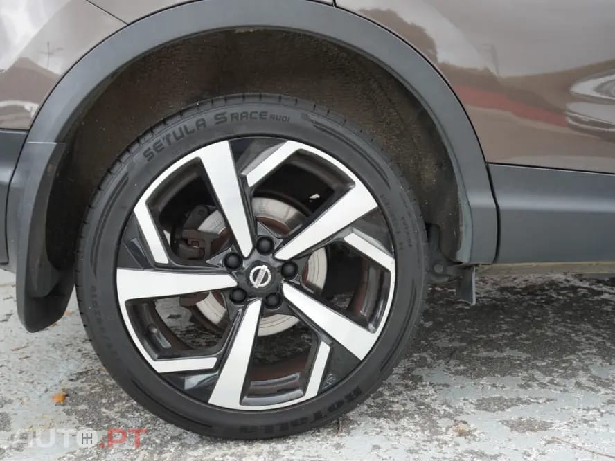 Nissan Qashqai 1.5 dCi Tekna 19 Pele