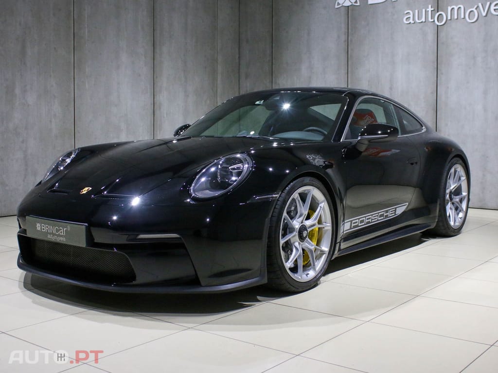 Porsche 992 GT3 Touring Package