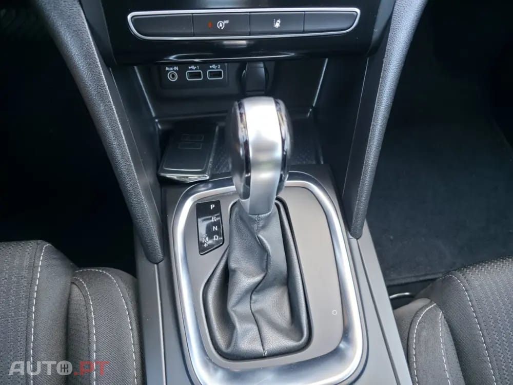 Renault Mégane Sport Tourer 1.5 Blue dCi Limited EDC