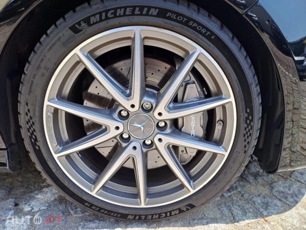 Mercedes-Benz CLA 45 AMG Shooting Brake 4Matic+