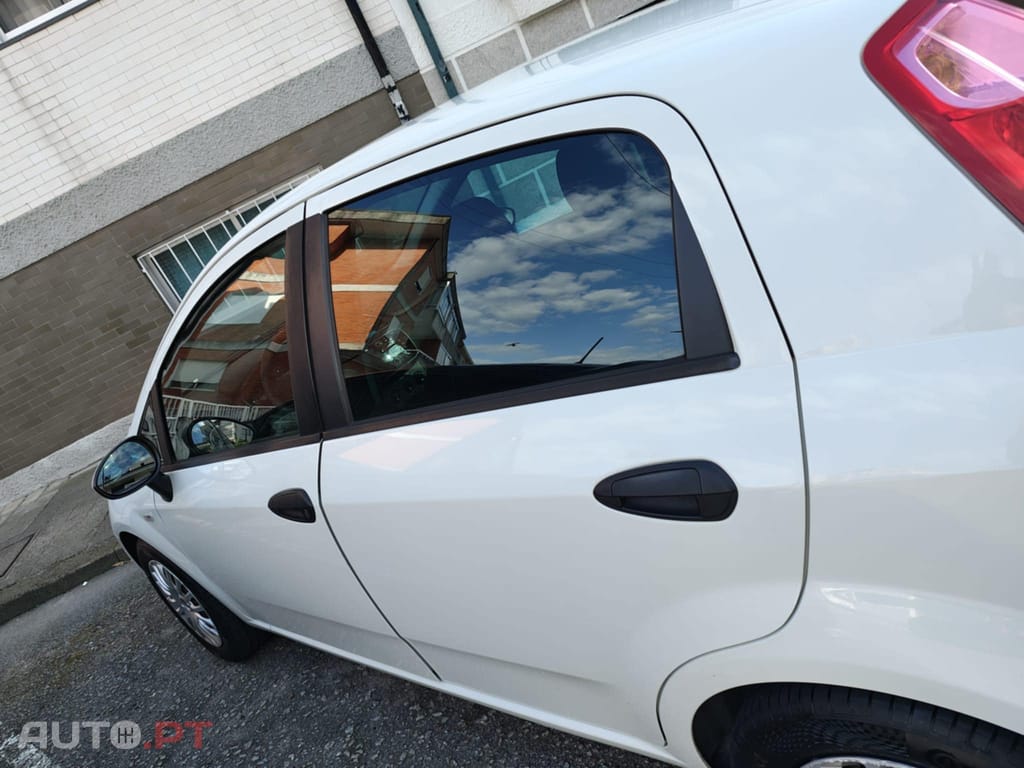 Fiat Punto 1.3Mjet diesel 85cv AC Nacional
