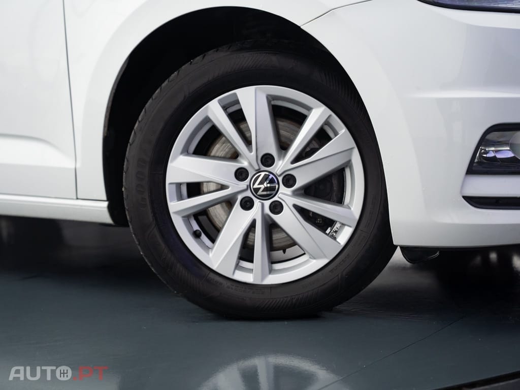 Volkswagen Touran 2.0 TDI Confortline