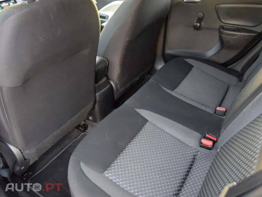 Nissan Micra 1.0 IG-T N-Connecta