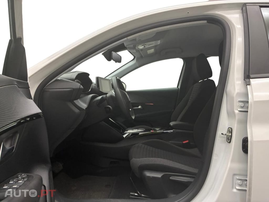 Peugeot E-208 50 kWh Active Pack