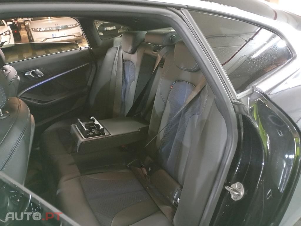 BMW 216 d Corporate Edition