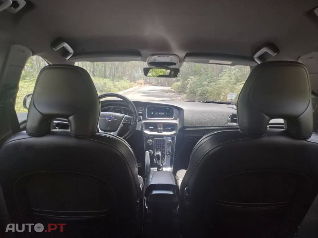 Volvo V40 1.6 D2 R-Design