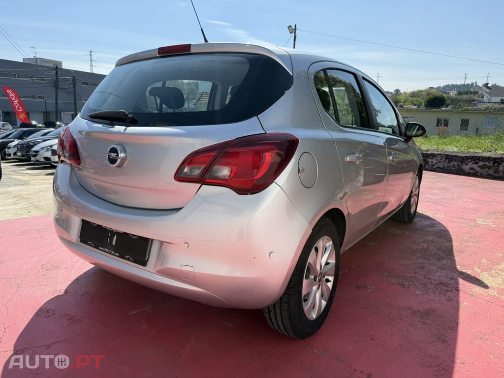 Opel Corsa 1.4 Enjoy Easytronic