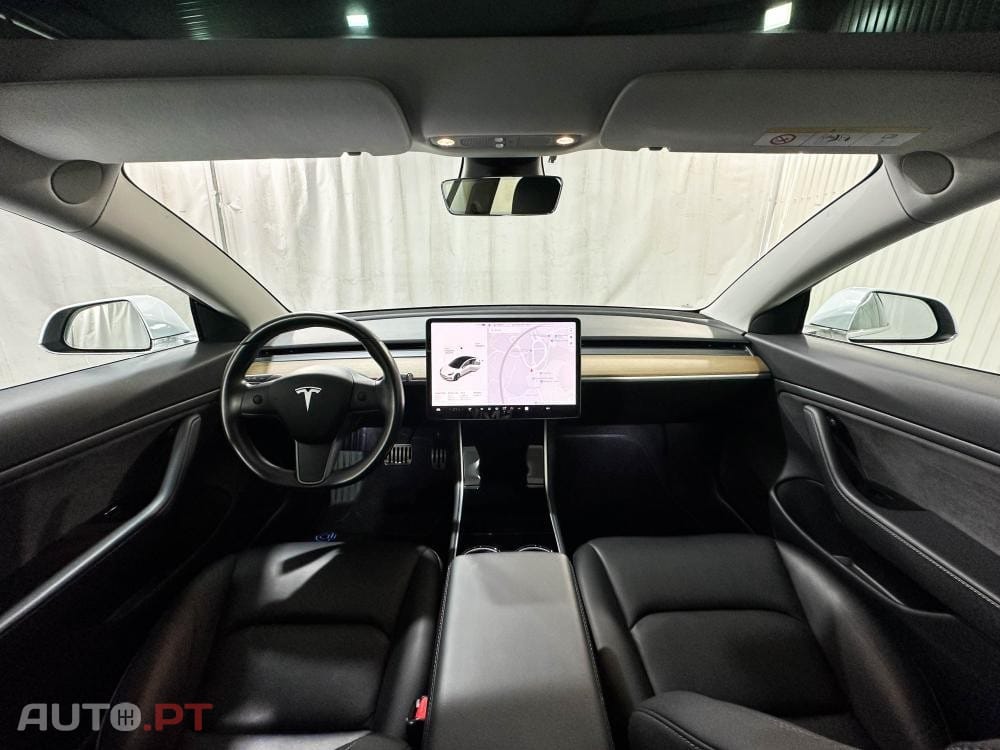 Tesla Model 3 Long-Range Dual Motor AWD