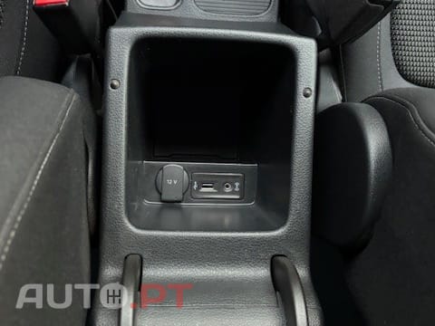 Volkswagen Sharan 2.0 TDI Highline DSG