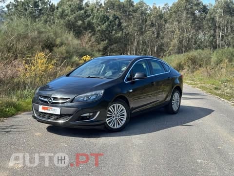 Opel Astra Sedan 1.6 CDTi