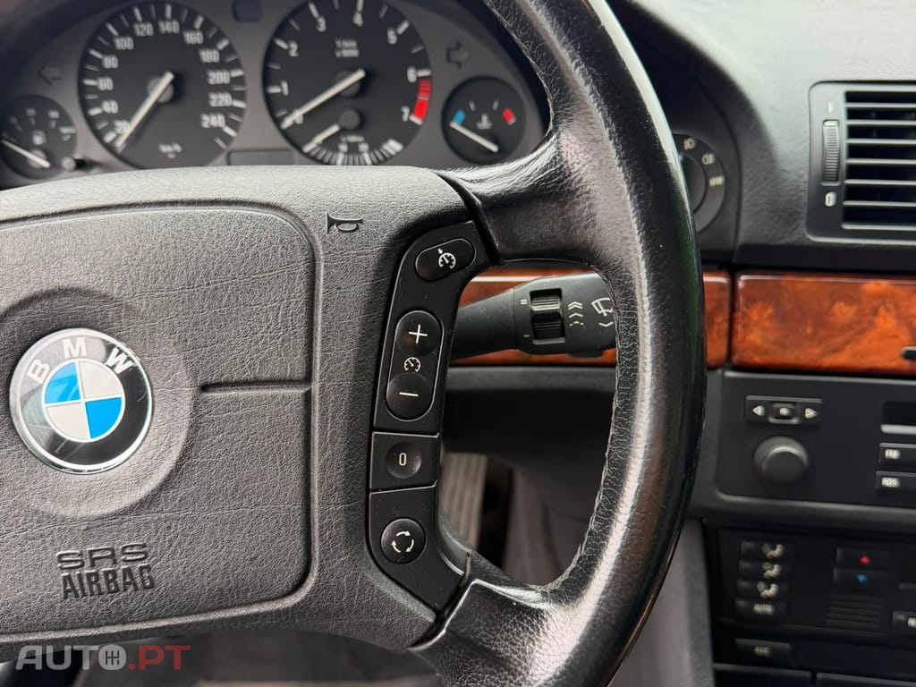 BMW 520 i