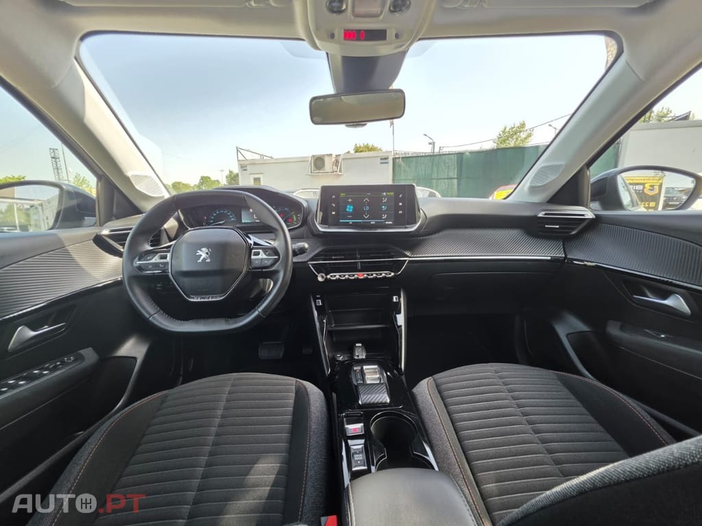 Peugeot E-208 50 kWh Active Pack