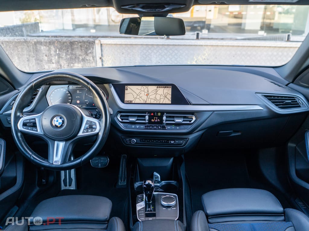 BMW 216 d Pack Desportivo M