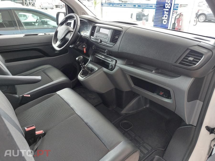 Peugeot Expert 1.5 Bluehdi L2H1 Pro Standard - IVA Dedutível