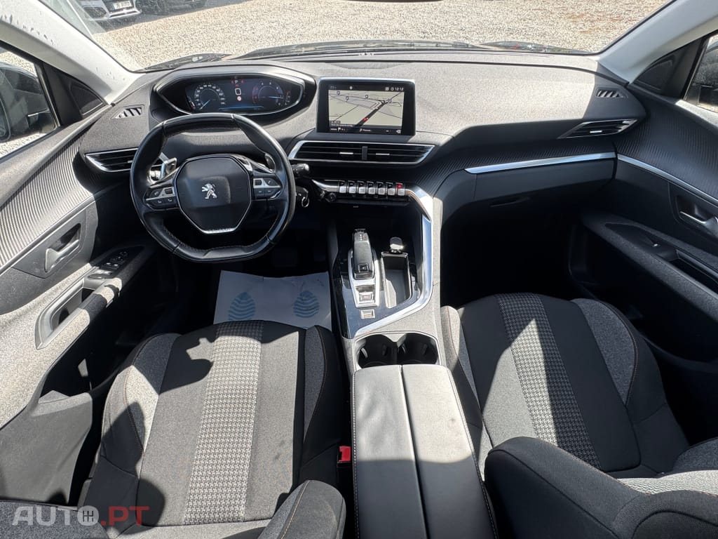 Peugeot 3008 1.6 BlueHDi Style EAT6
