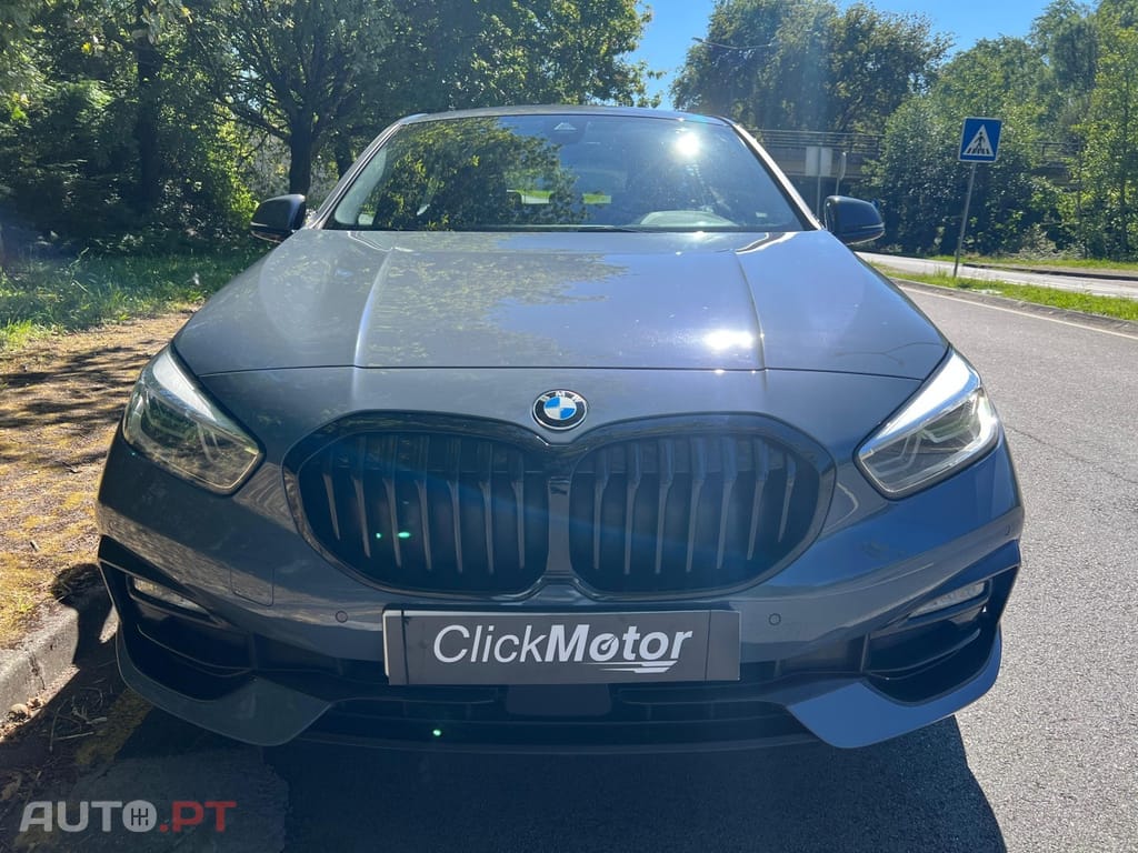 BMW 116 d Pack Desportivo M Auto