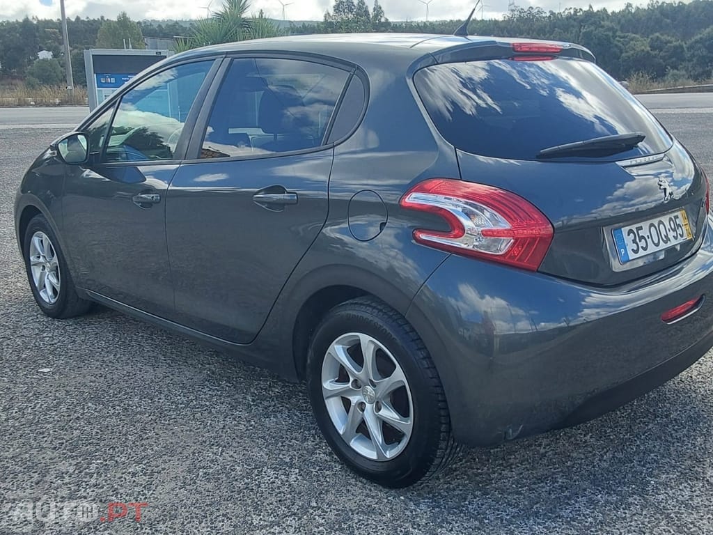 Peugeot 208 1.4 HDi Active