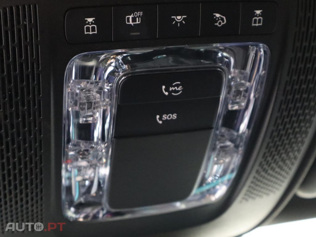 Mercedes-Benz A 250 e Auto AMG LINE