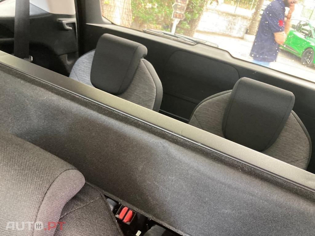 Citroen Grand C4 SpaceTourer PureTech 130 Stop&Start EAT6 SHINE