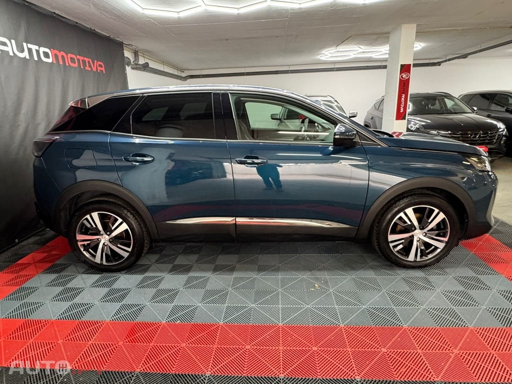 Peugeot 3008 1.2 PureTech Allure EAT8