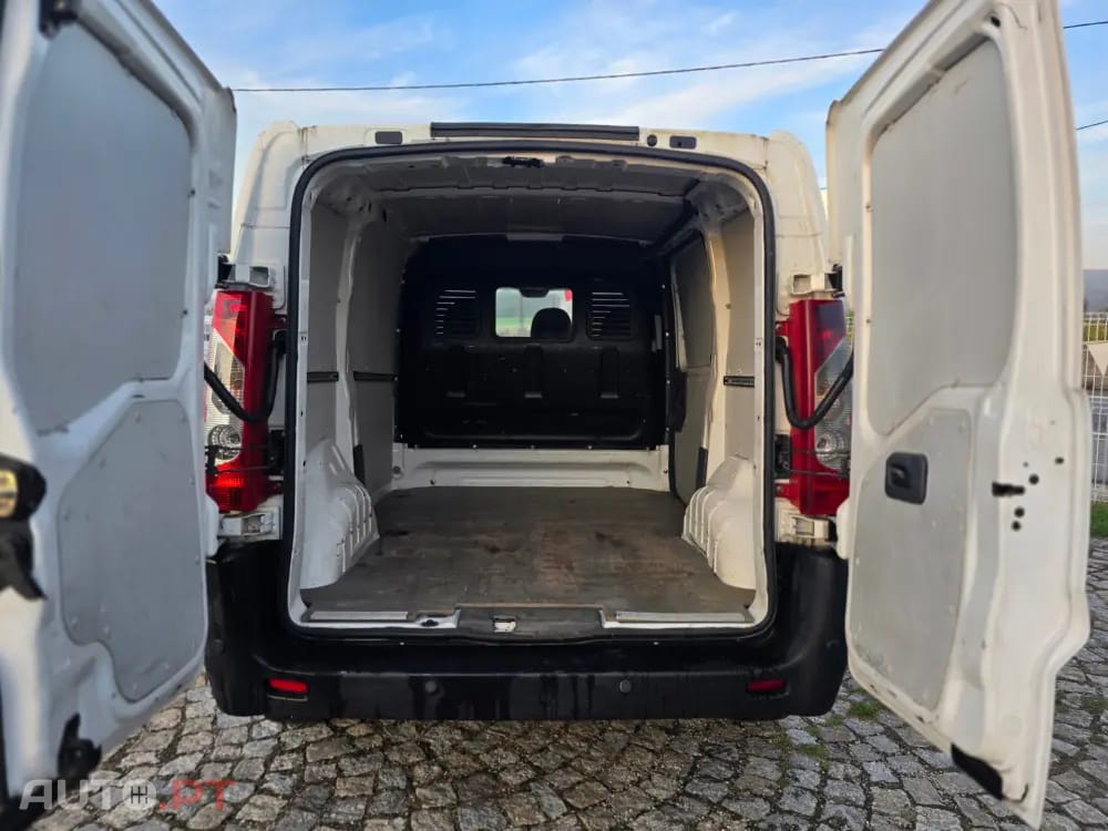 Peugeot Expert 1.6 HDi L2H1 Semi-Vidrado