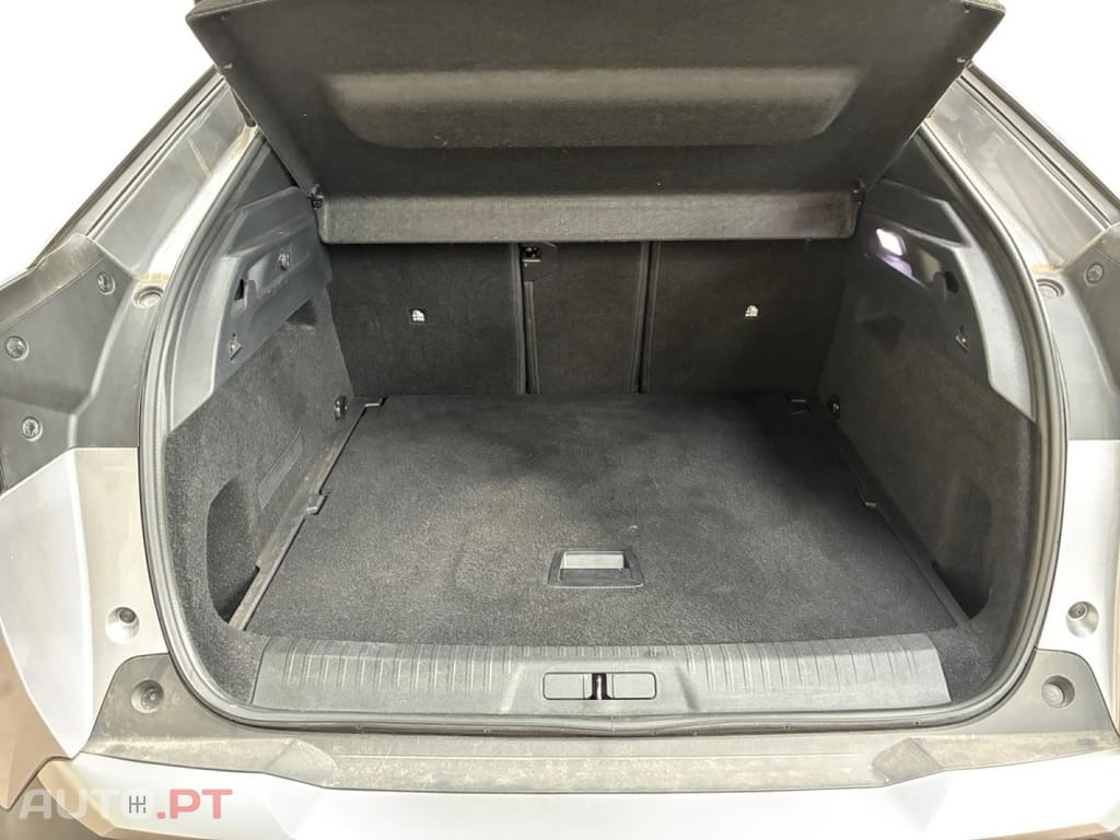 Peugeot 3008 Hybrid Allure e-DCS6