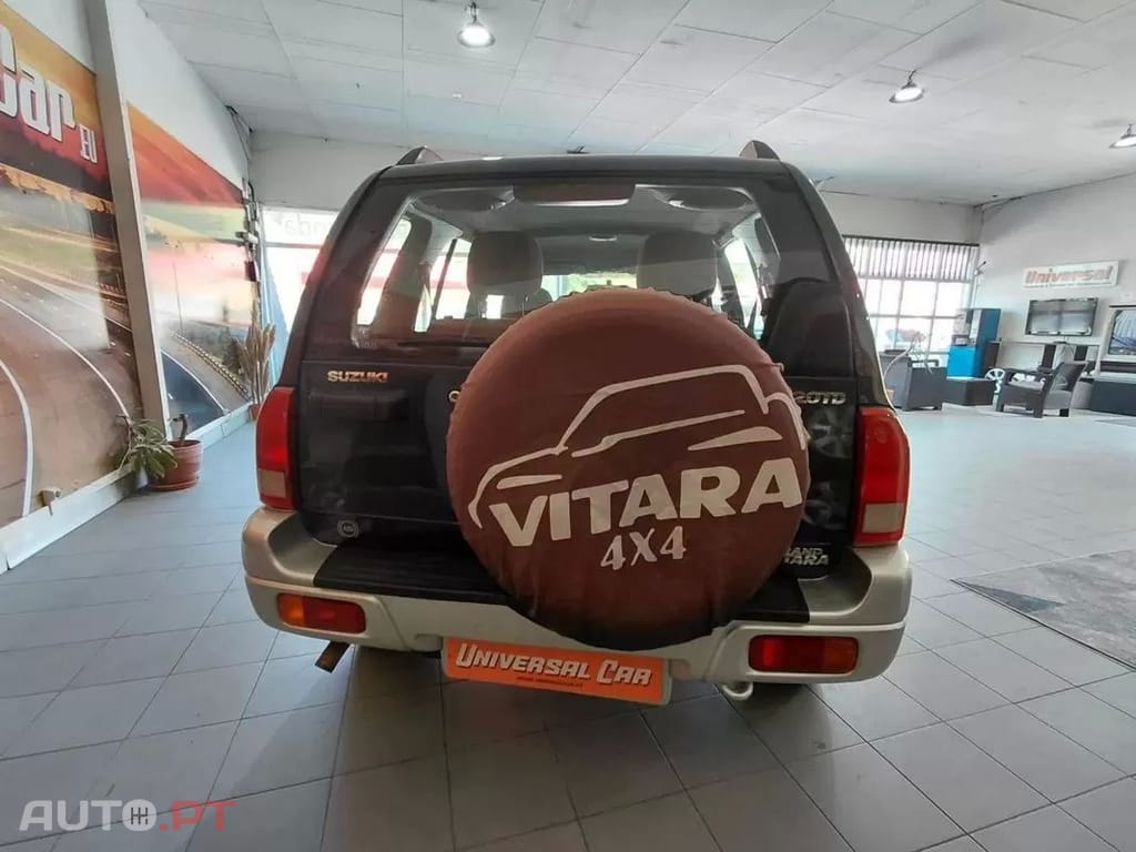 Suzuki Grand Vitara Metal Top 2.0 TDi foto 4