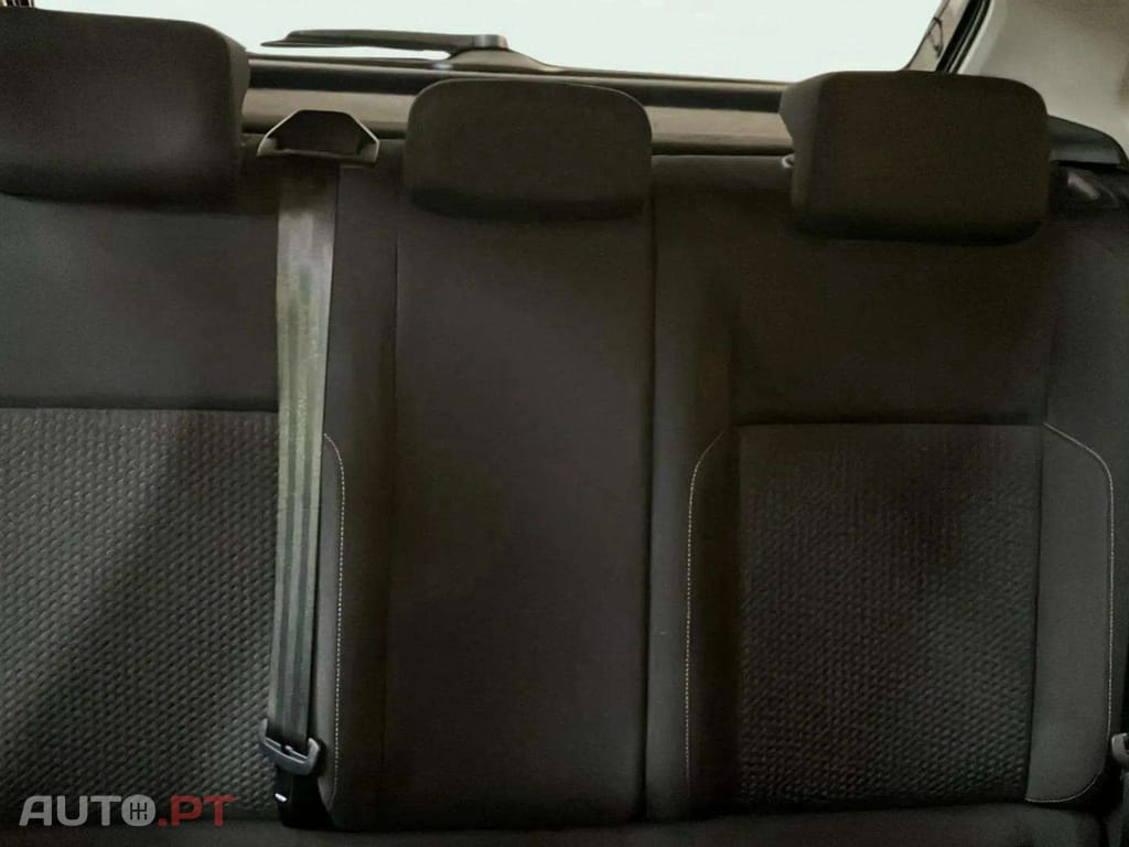 Volkswagen Polo 1.0 MPI CONFORT LINE