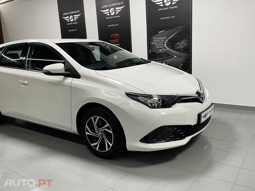 Toyota Auris 1.4 D-4D Comfort