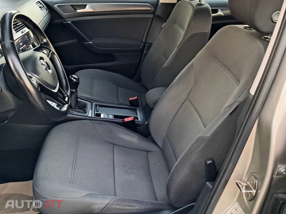 Volkswagen Golf Variant 1.6 TDi Confortline