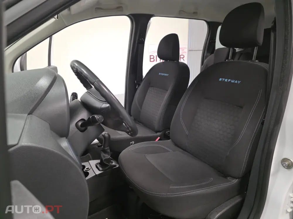 Dacia Lodgy 1.2 STEPWAY