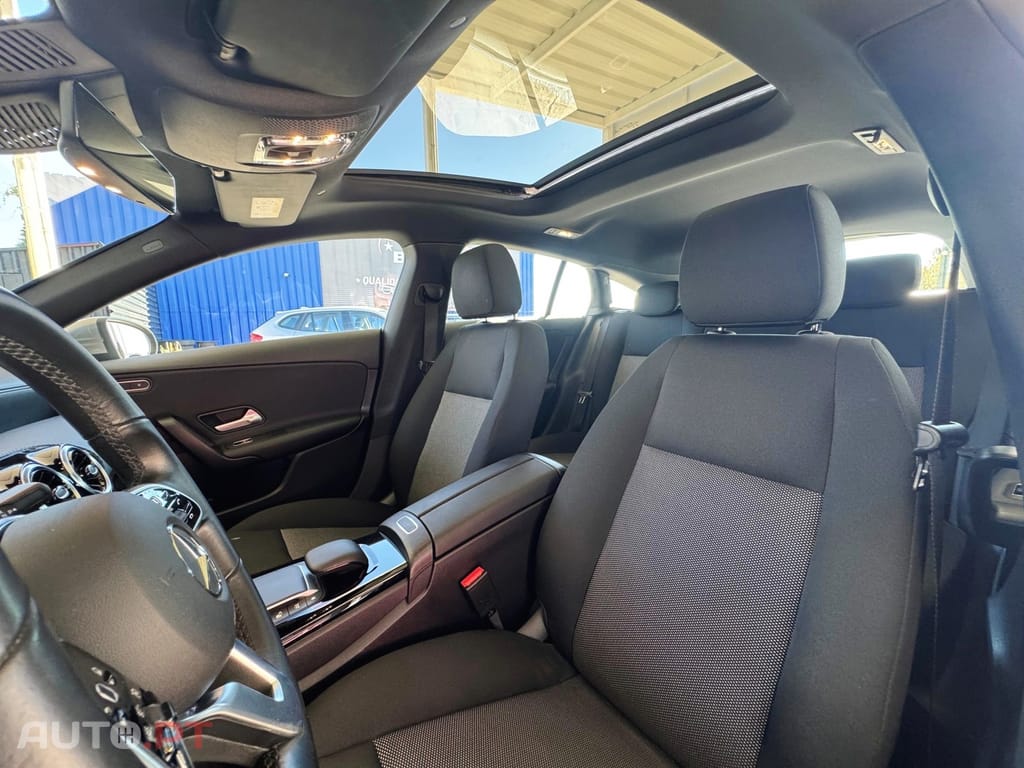 Mercedes-Benz CLA 180 d Shooting Brake 7G-DCT