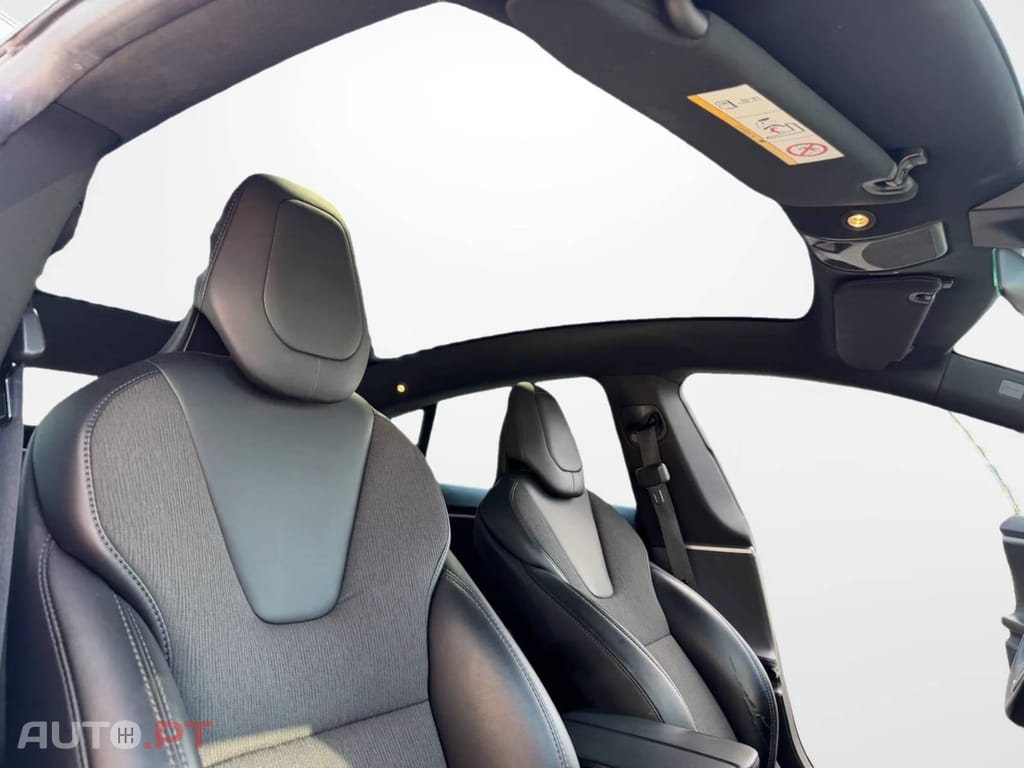 Tesla Model S 75D