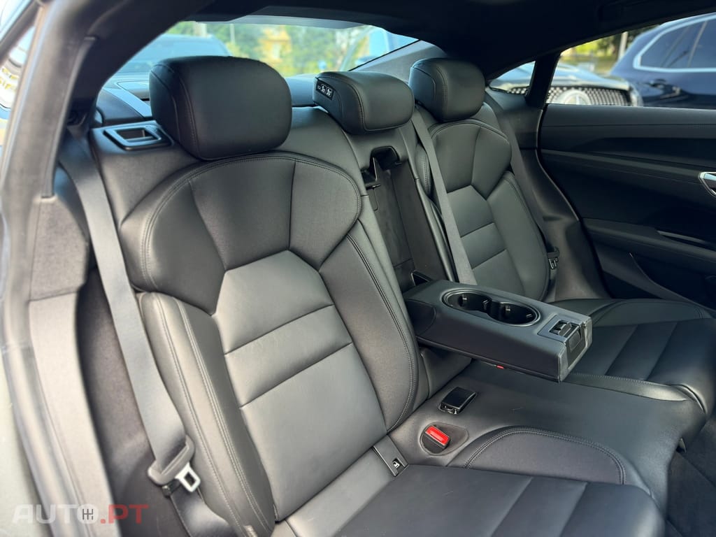 Audi E-Tron GT quattro