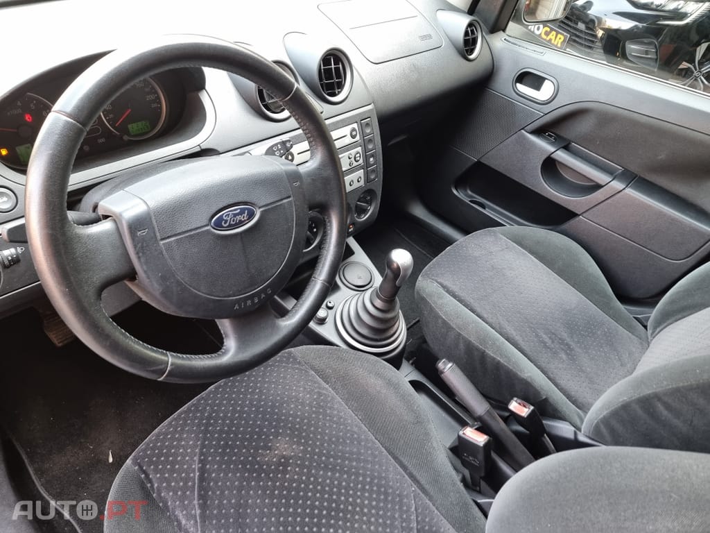 Ford Fiesta 1.25 Ghia