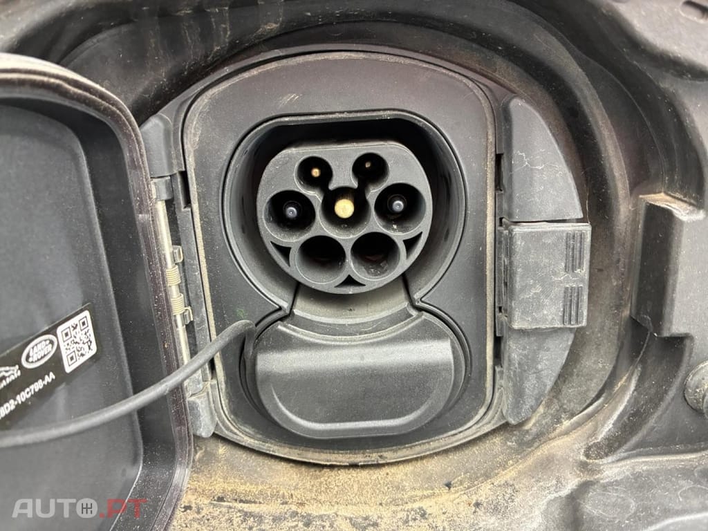 Land Rover Discovery Sport P300e R-Dynamic