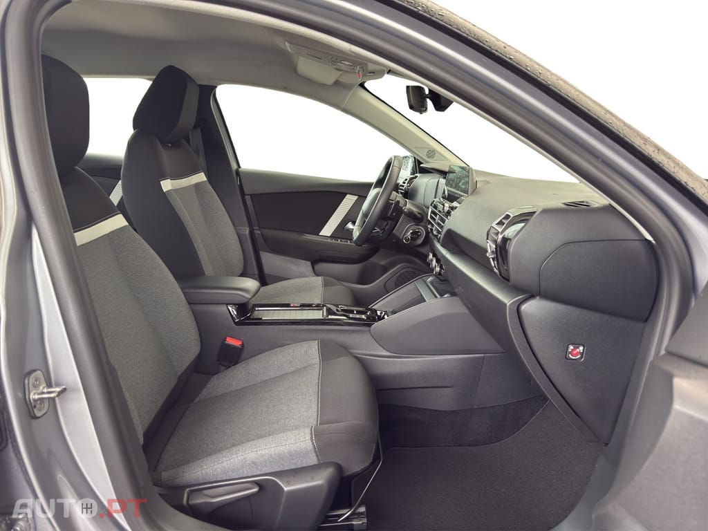 Citroen C4 PureTech 130 Stop&Start EAT8 FEEL