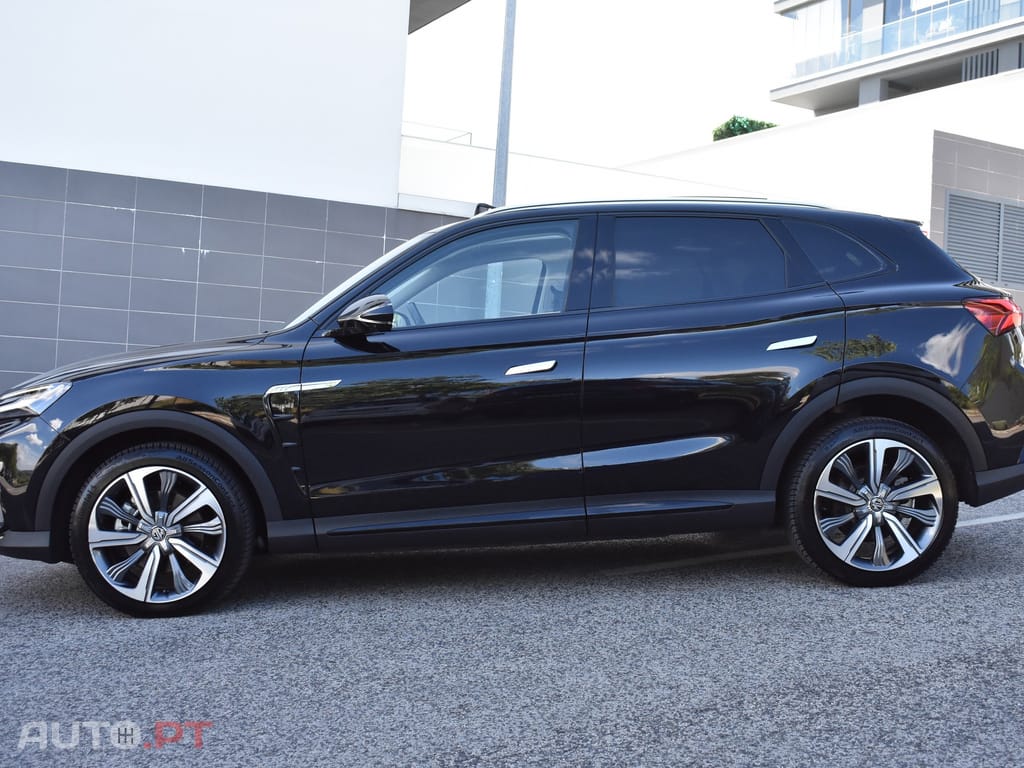 MG Marvel R 70 kWh AWD Performance