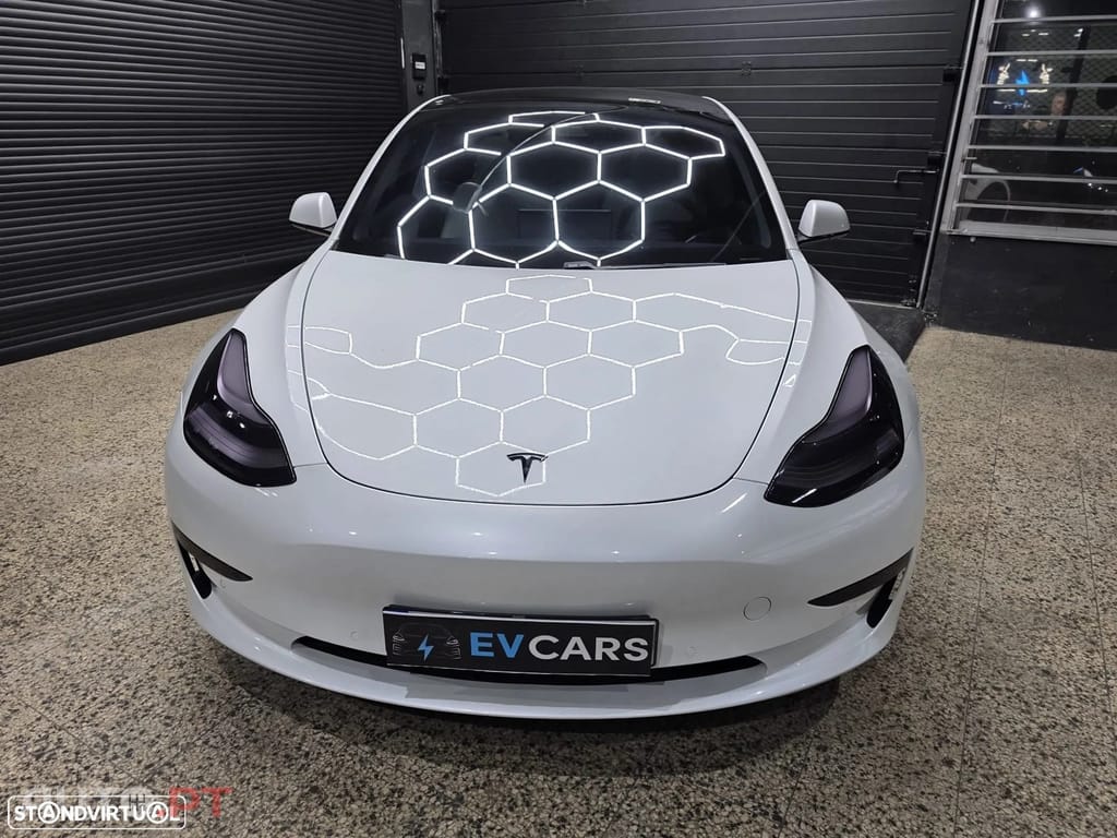 Tesla Model 3 Standard Range Plus RWD