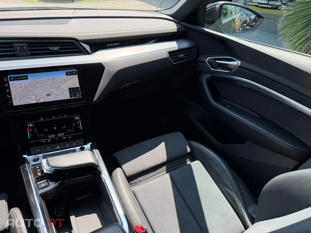 Audi E-Tron 55 quattro S line