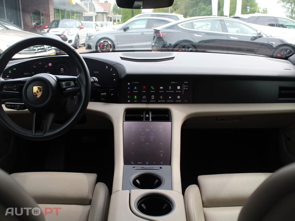 Porsche Taycan 79 kWh