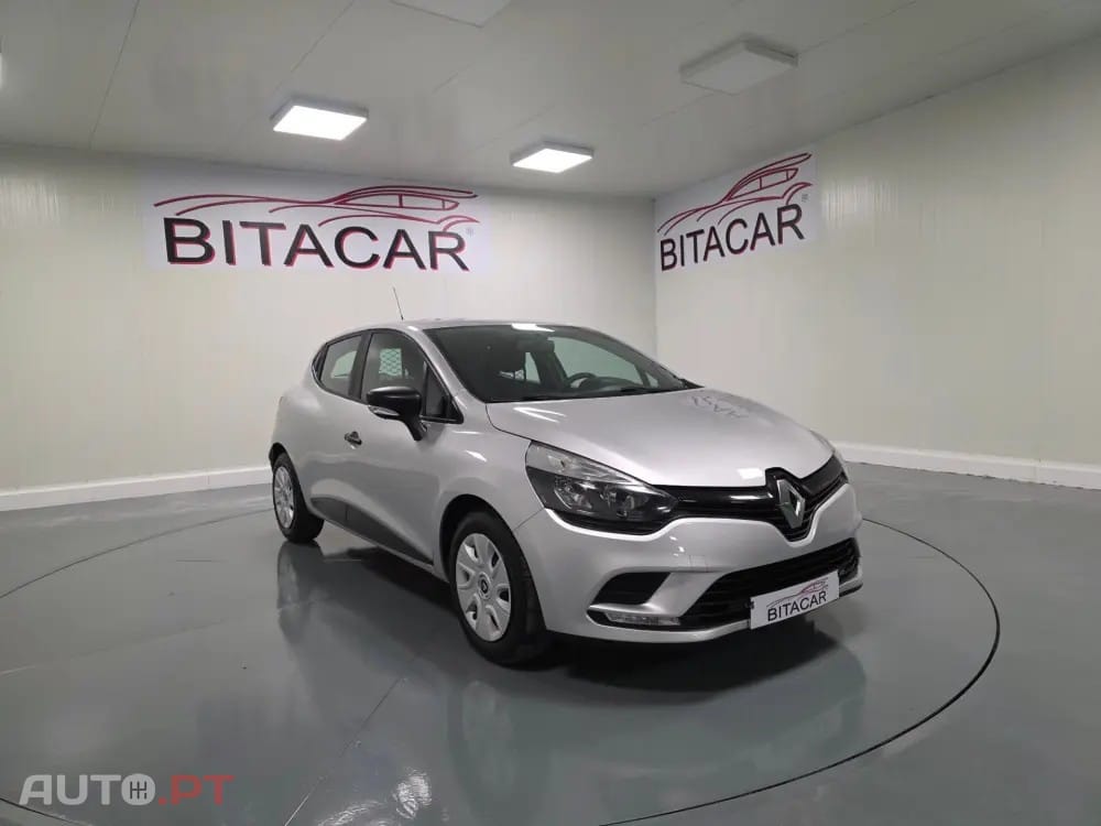 Renault Clio SOCIETE 1.5 DCI ZEN IVA DEDUTIVEL