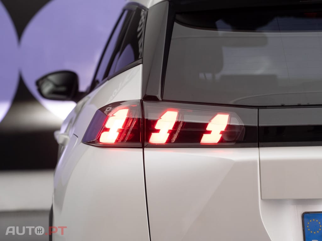 Peugeot 2008 1.5 BlueHDi Allure Pack EAT8