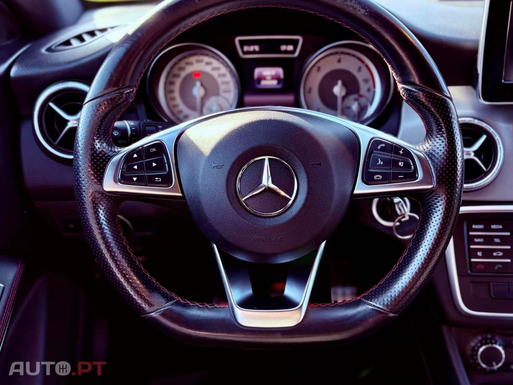 Mercedes-Benz CLA 180 d AMG Line
