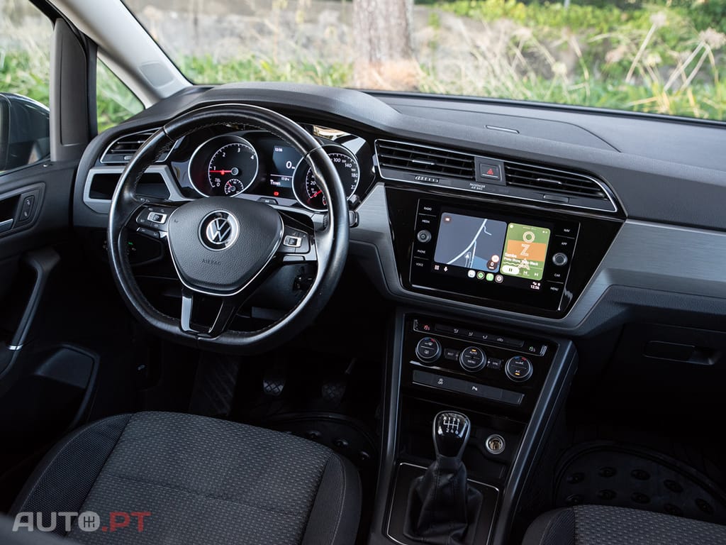 Volkswagen Touran 2.0 TDI Confortline