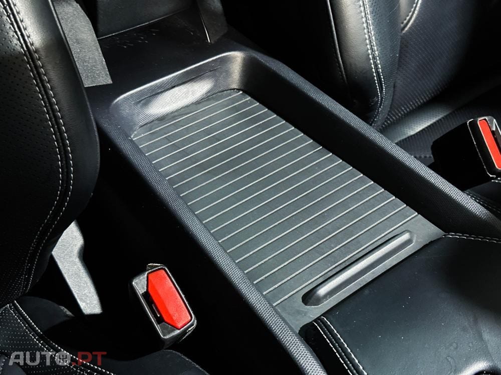 Ford Mustang Mach-E Standard