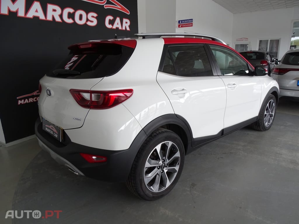 Kia Stonic 1.6 CRDi EX