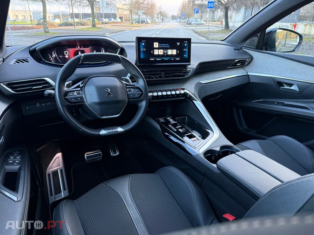 Peugeot 3008 1.2 Hybrid GT e-DCS6