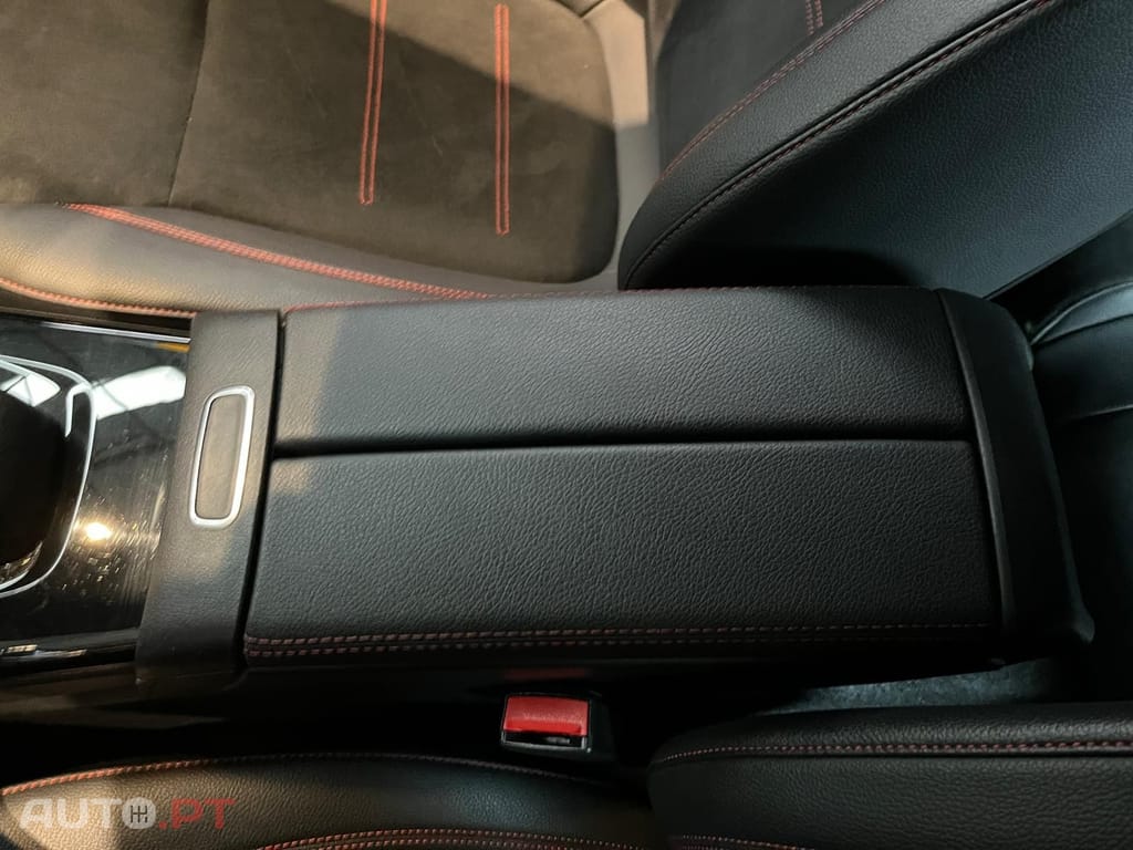 Mercedes-Benz A 180 D AMG