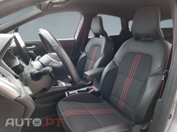 Renault Captur 1.0 TCe 90 RS Line